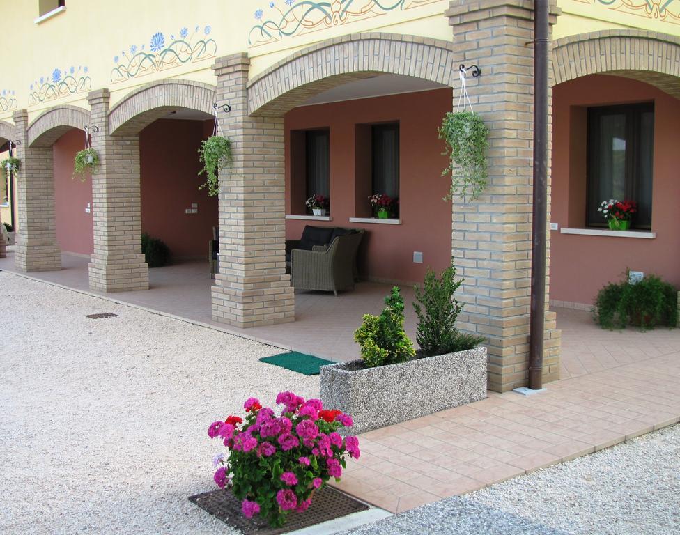 Agriturismo Ai Laghi Pocenia Kültér fotó